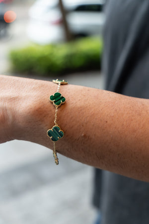 10Kt Gold Green Clover Bracelet