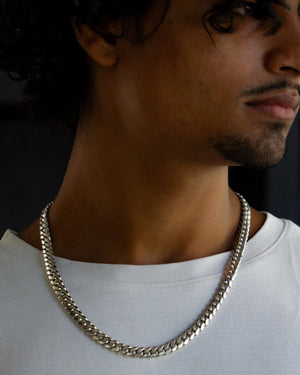 Man wearing 8MM solid silver Cuban link chain